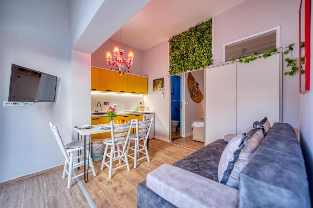 Apartments Vujosevic Тиват Экстерьер фото