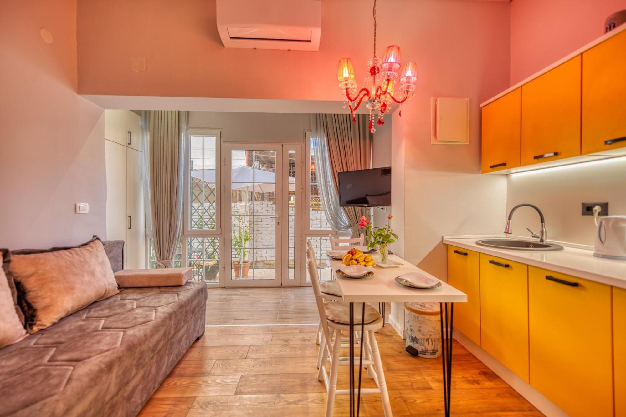Apartments Vujosevic Тиват Экстерьер фото